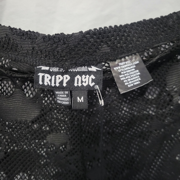 Tripp NYC Black Skull and Fishnet Mesh Leggings - Picture 5 of 6